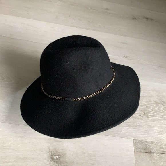 Nordstrom Wool Wide Brim Cloche Fedora Chain Hat - Picture 4 of 9